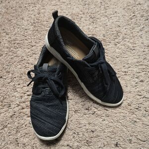 TOMS Black Casual Sneakers